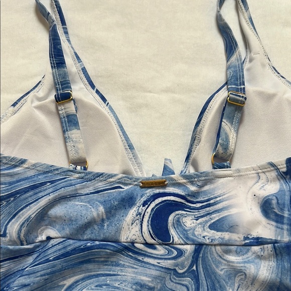 Nicole Miller Studio Swim:Blue and White Patterned Swimsuit - Picture 5 of 6